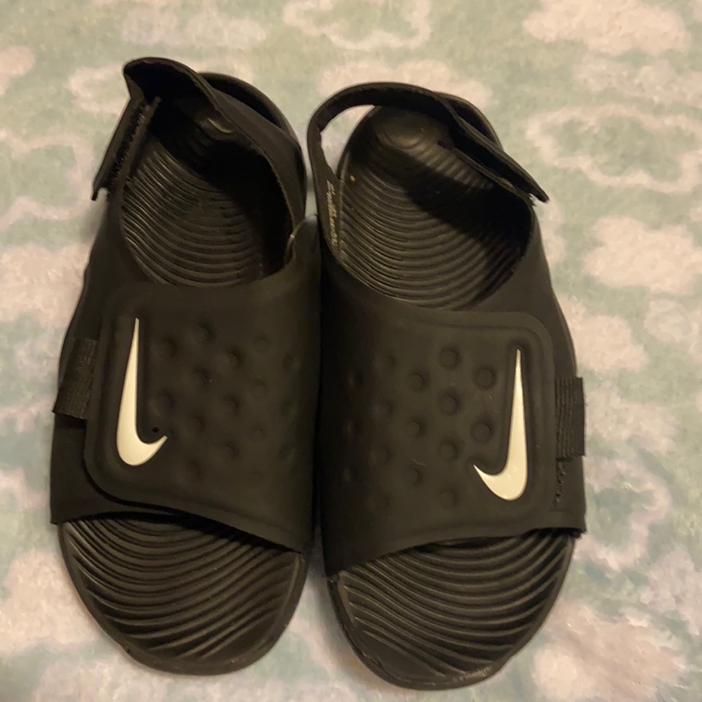 Nike Boy’s Black Sandals